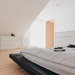 Penthouse Mit Panorama-balkon 3 Schlafzimmer Bis 7 Gaeste Διαμέρισμα *