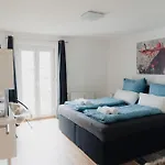 Penthouse Mit Panorama-balkon 3 Schlafzimmer Bis 7 Gaeste Διαμέρισμα *