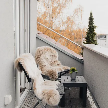 Modernes Penthouse Mit Panorama Im Herzen Von